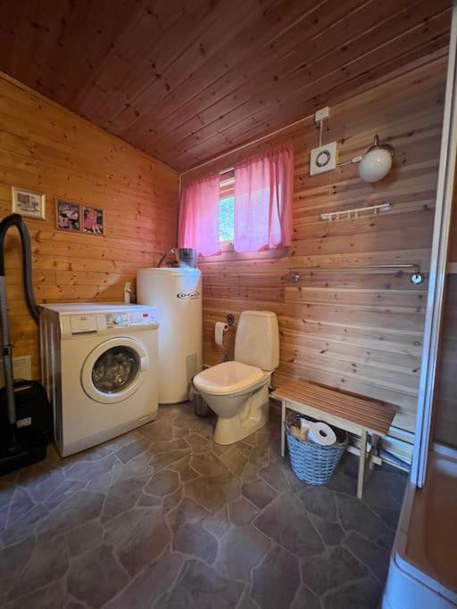 Cozy And Spacious Cabin Svensby エクステリア 写真